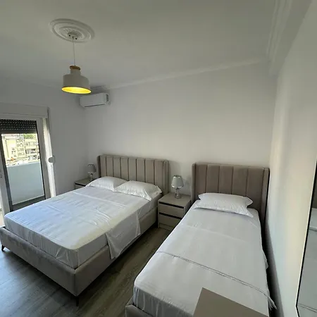 Angie Apartment *